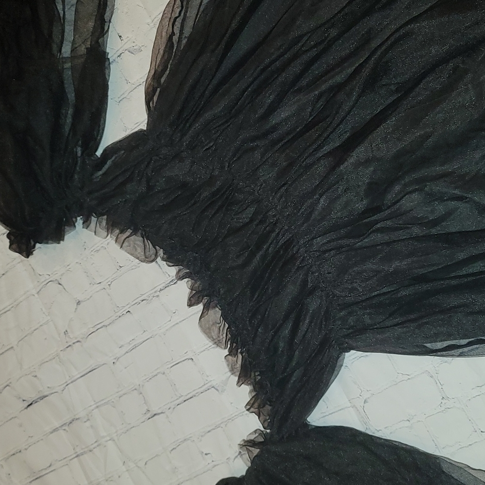 BLACK LACE DRESS - Picture 2 of 3